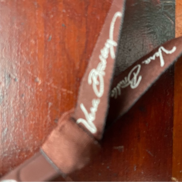 Vera Bradley wallet phone clutch - Picture 3 of 4